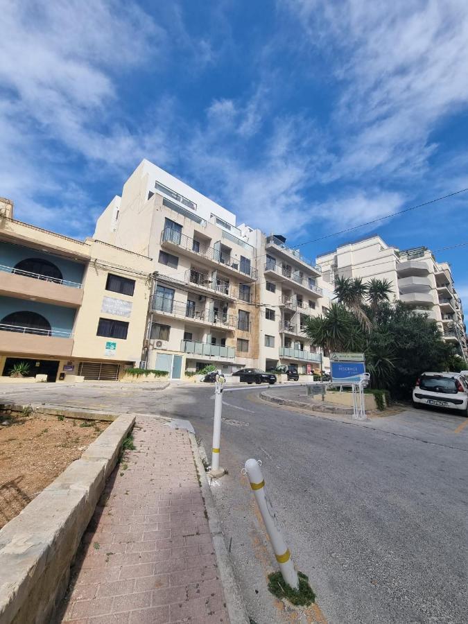 Korzo Suites Paceville San Ġiljan Exterior foto